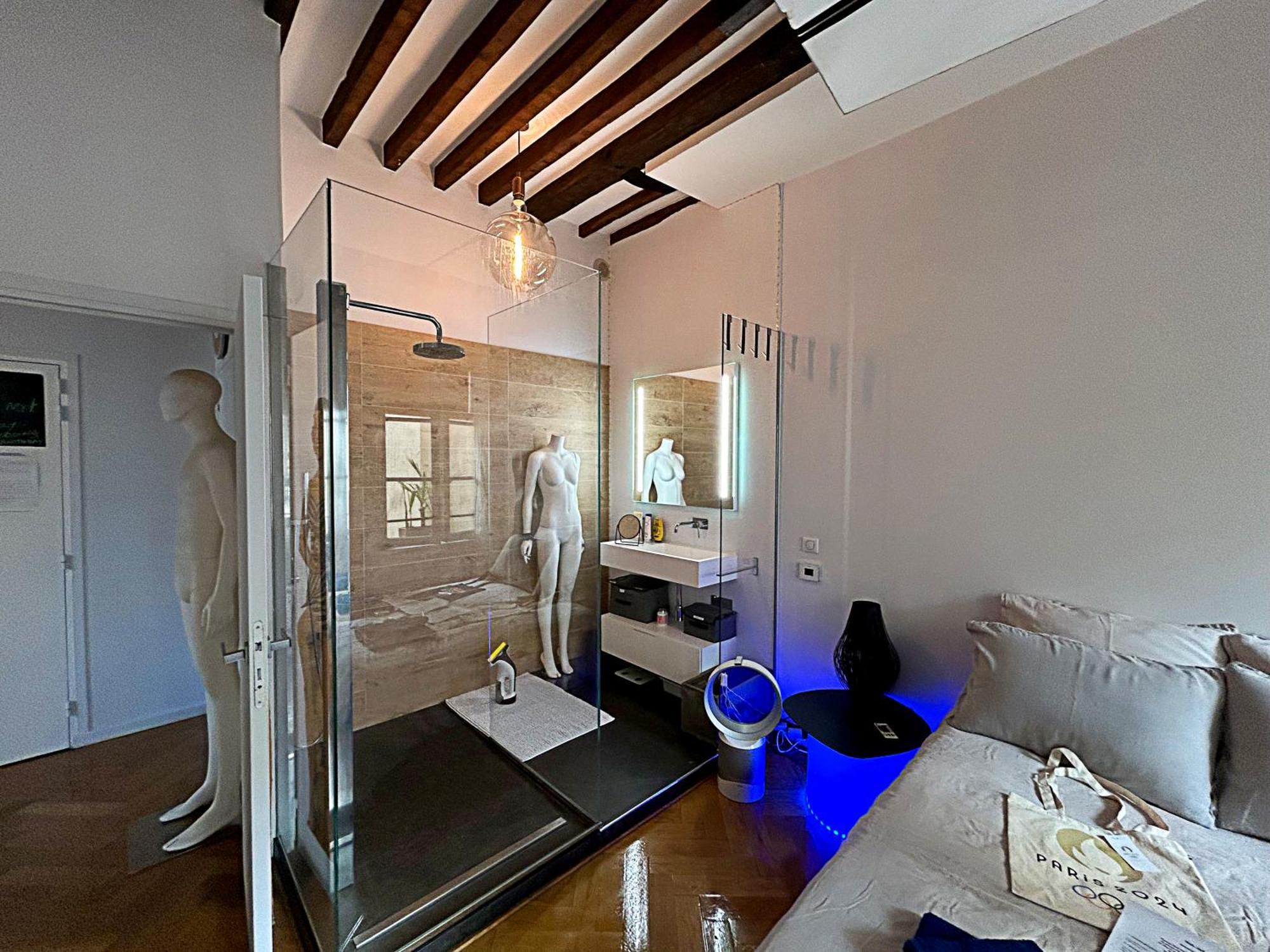 Appartement Fantastique Et Incroyable Le Marais