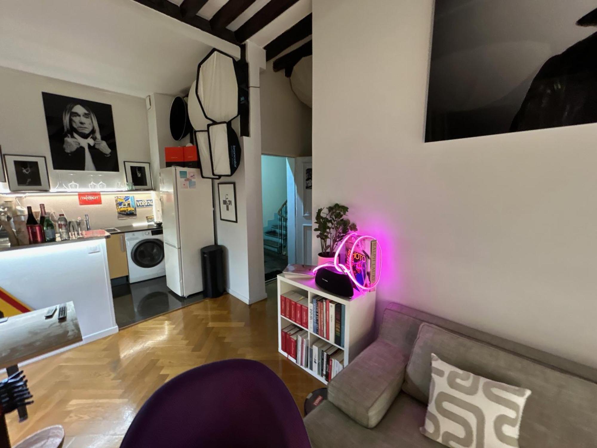Appartement Fantastique Et Incroyable Le Marais Parijs